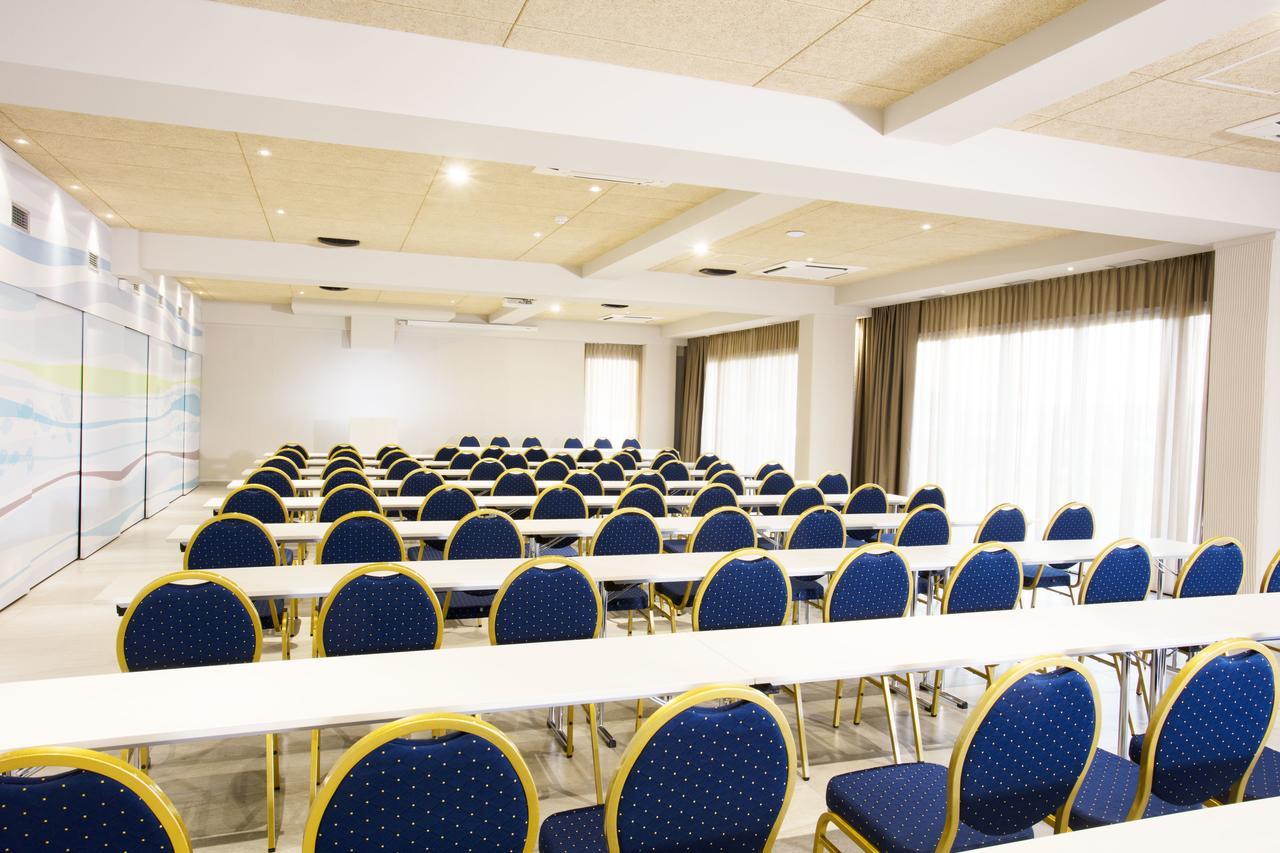 Hotel Navis Orasje Kültér fotó