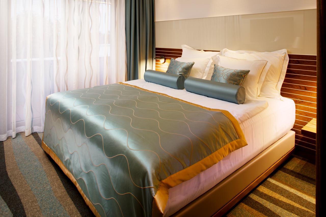 Hotel Navis Orasje Kültér fotó